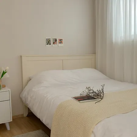 Unique Stay